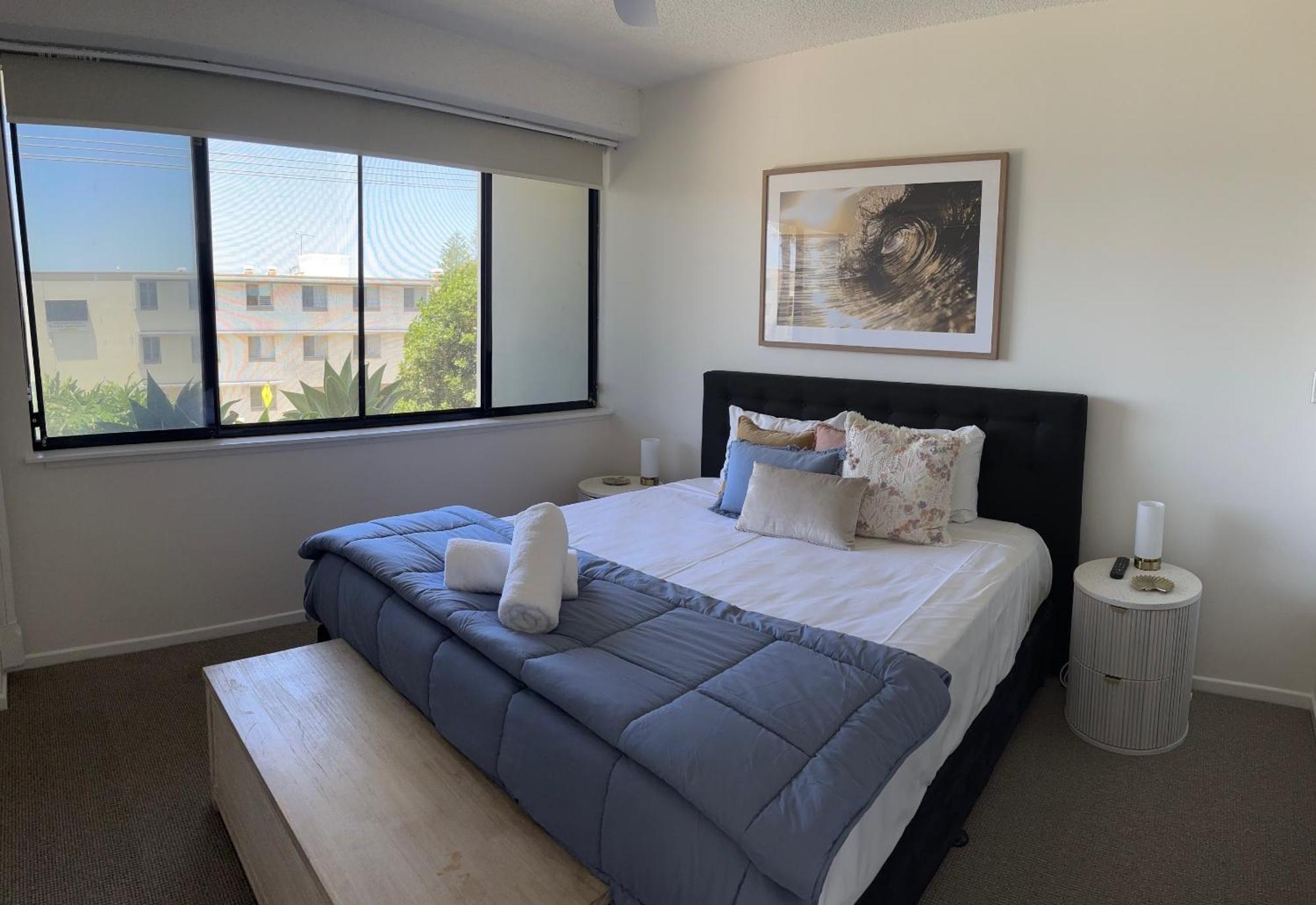 Kings Row Apartments กาเลาดรา ภายนอก รูปภาพ